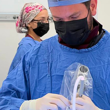 Slider image (3) Dr. Victor Mendoza - Urologist